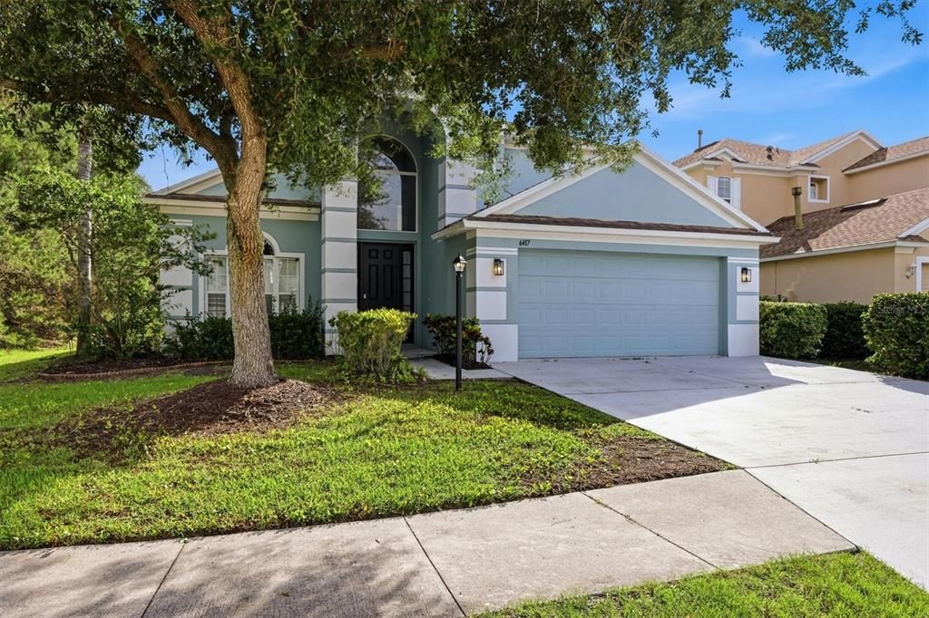 For Sale: $629,900 (4 beds, 3 baths, 2572 Square Feet)