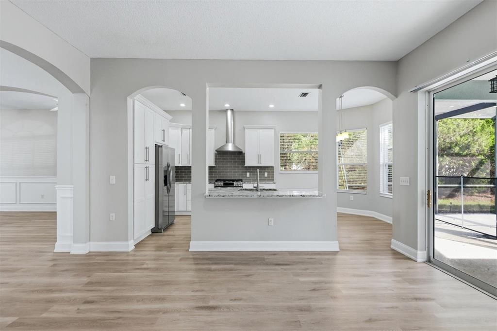 For Sale: $629,900 (4 beds, 3 baths, 2572 Square Feet)