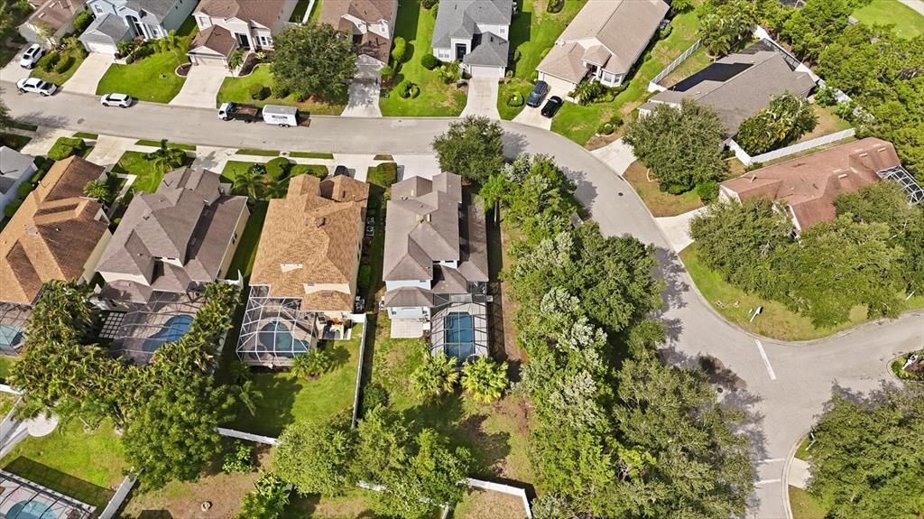 For Sale: $629,900 (4 beds, 3 baths, 2572 Square Feet)
