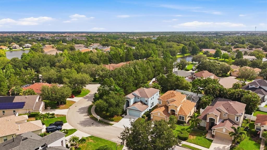 For Sale: $629,900 (4 beds, 3 baths, 2572 Square Feet)