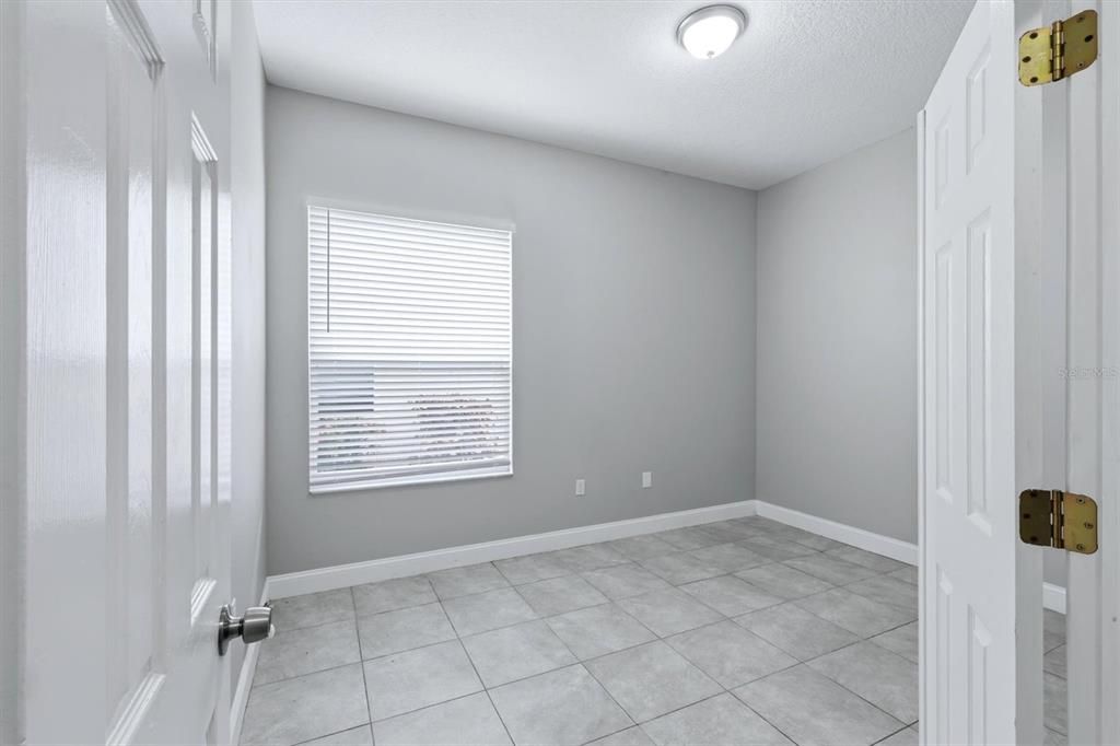 For Sale: $629,900 (4 beds, 3 baths, 2572 Square Feet)