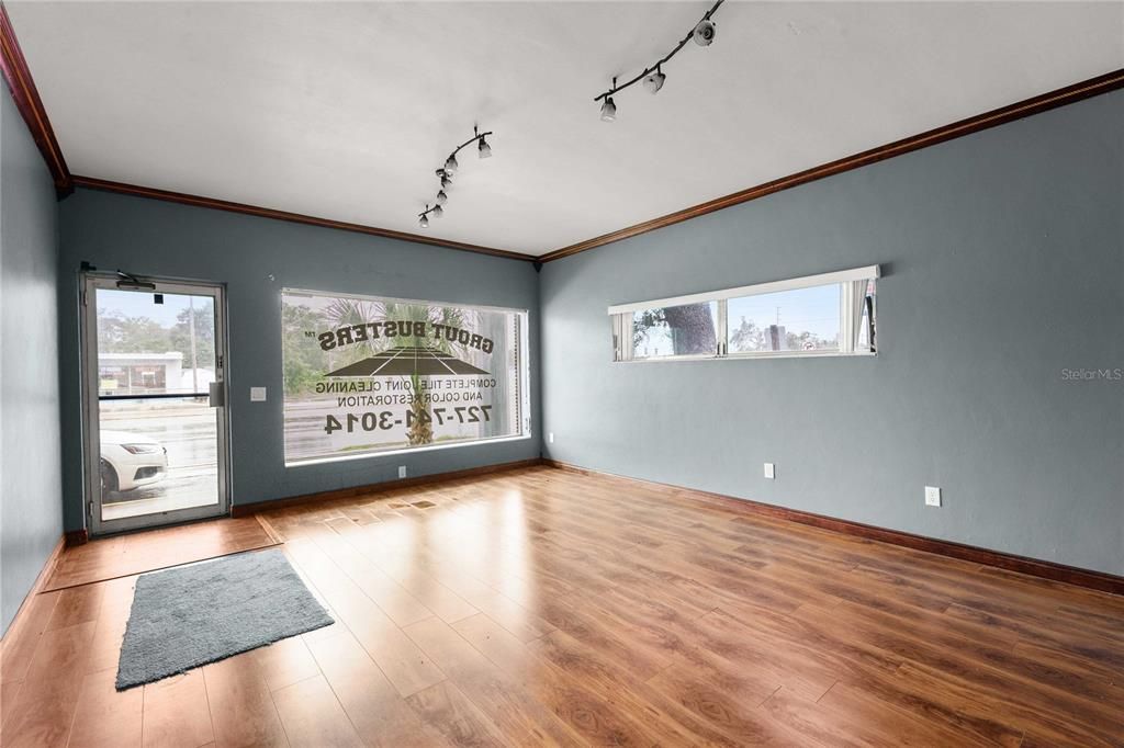 En Venta: $599,000 (0 camas, 0 baños, 2304 Pies cuadrados)