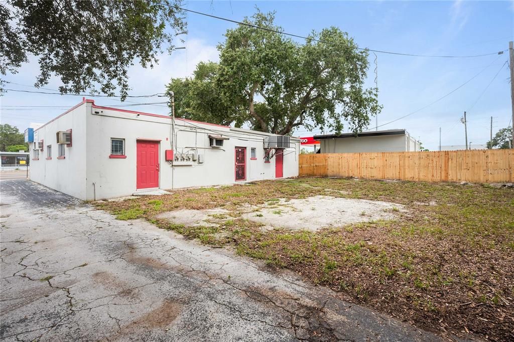 En Venta: $599,000 (0 camas, 0 baños, 2304 Pies cuadrados)