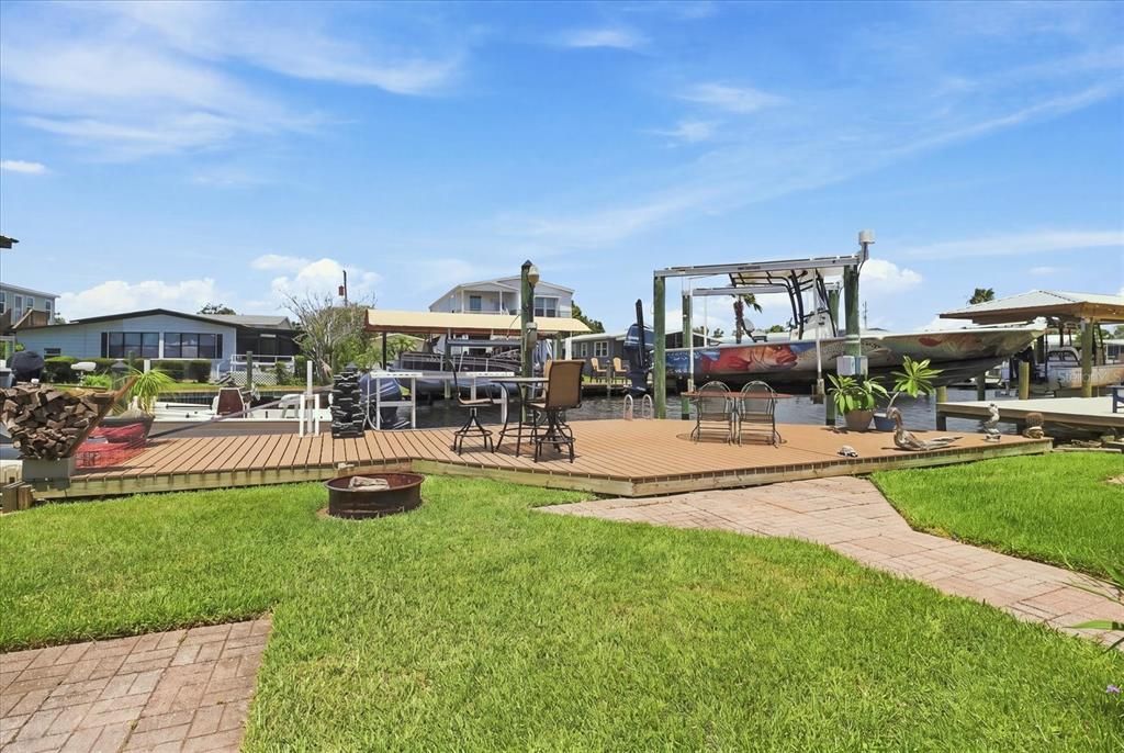 For Sale: $450,000 (2 beds, 2 baths, 1288 Square Feet)