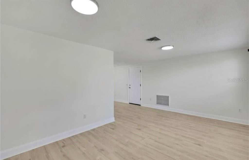 En Venta: $219,000 (2 camas, 1 baños, 1056 Pies cuadrados)