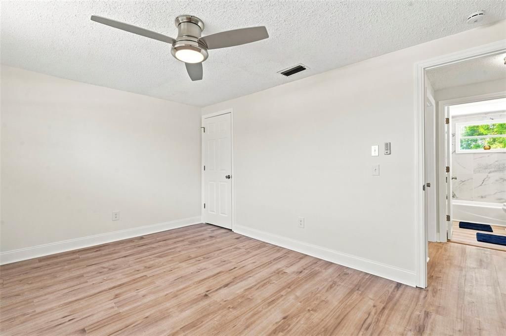 En Venta: $219,000 (2 camas, 1 baños, 1056 Pies cuadrados)