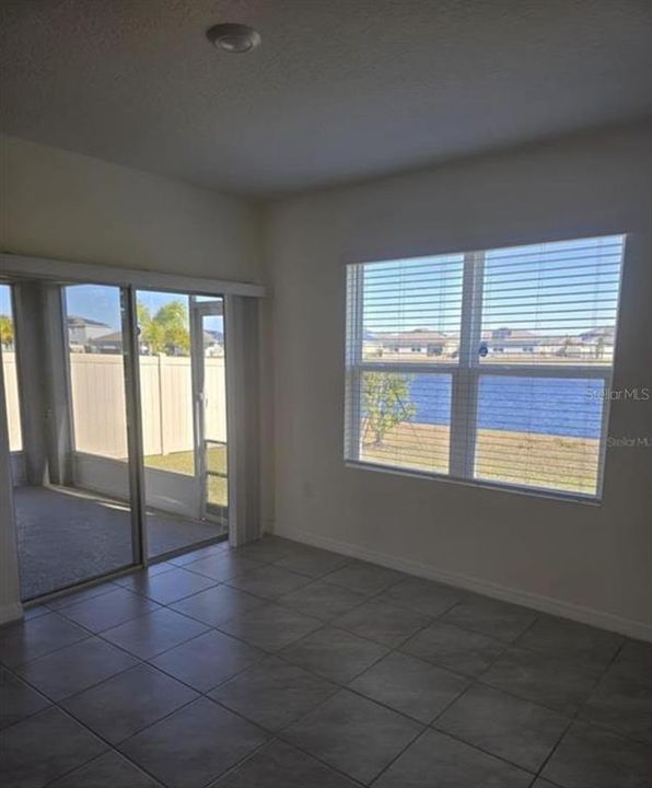 For Rent: $2,300 (3 beds, 2 baths, 1725 Square Feet)