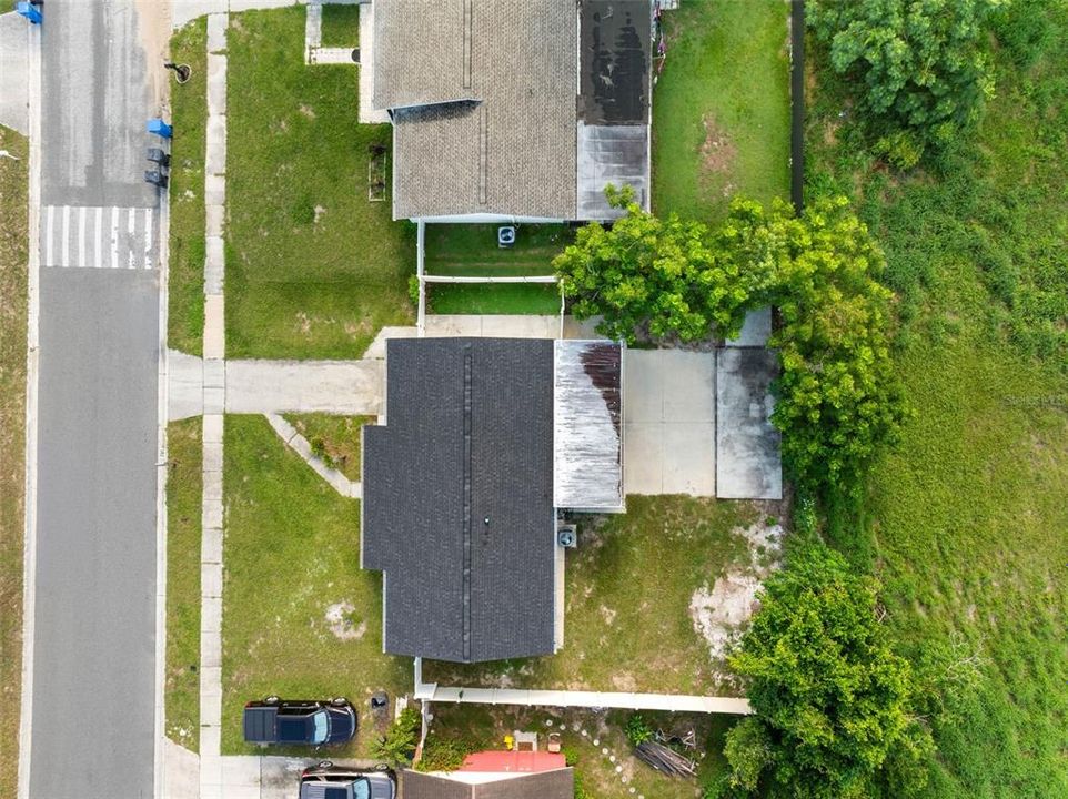 For Sale: $334,900 (4 beds, 2 baths, 950 Square Feet)