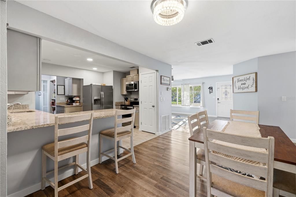 For Sale: $285,000 (3 beds, 2 baths, 1868 Square Feet)