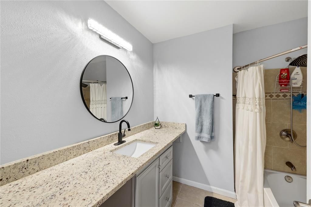 For Sale: $285,000 (3 beds, 2 baths, 1868 Square Feet)