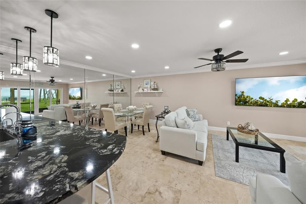 For Sale: $699,000 (2 beds, 2 baths, 1200 Square Feet)