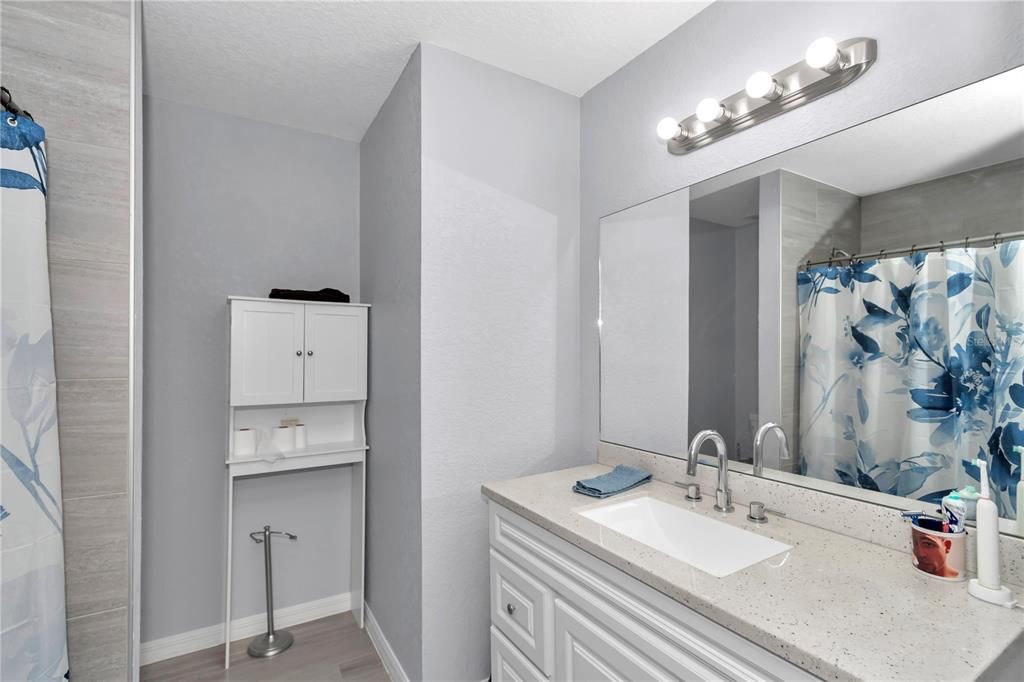 For Sale: $254,900 (3 beds, 2 baths, 1232 Square Feet)