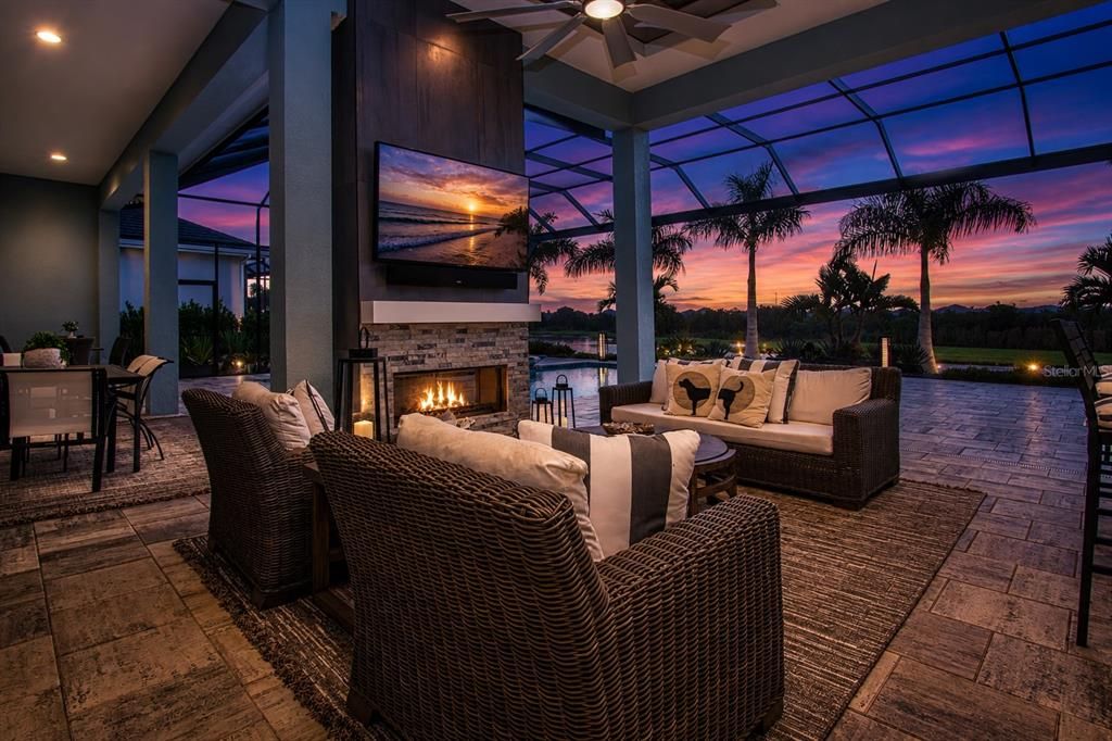 En Venta: $2,600,000 (3 camas, 4 baños, 3136 Pies cuadrados)