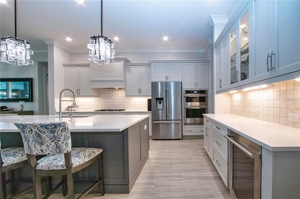 En Venta: $2,600,000 (3 camas, 4 baños, 3136 Pies cuadrados)
