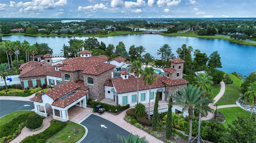 En Venta: $2,600,000 (3 camas, 4 baños, 3136 Pies cuadrados)
