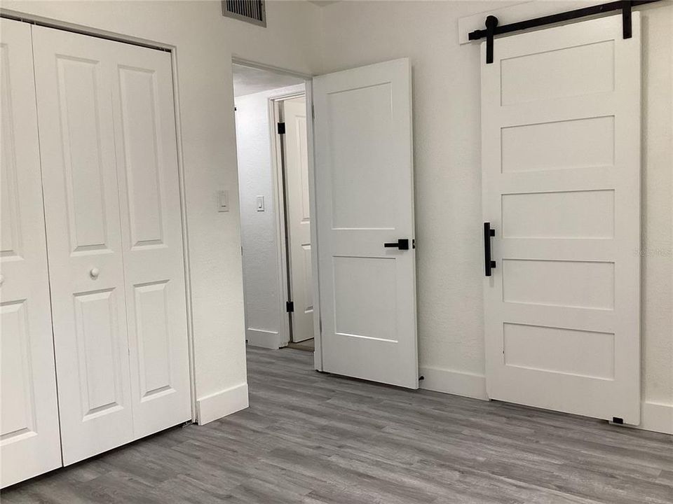 For Sale: $448,000 (3 beds, 2 baths, 1318 Square Feet)