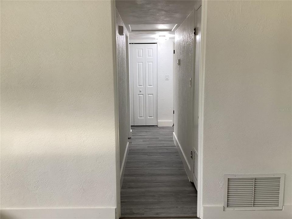 For Sale: $448,000 (3 beds, 2 baths, 1318 Square Feet)