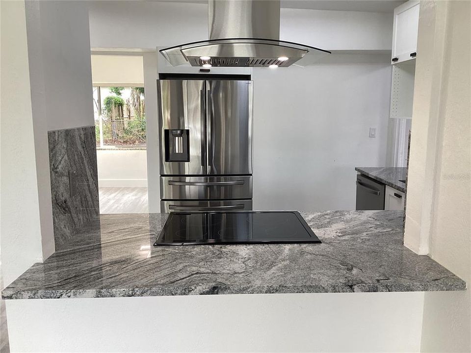 For Sale: $448,000 (3 beds, 2 baths, 1318 Square Feet)