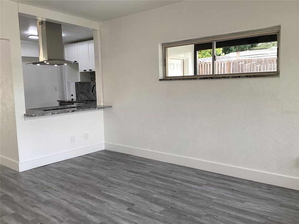For Sale: $448,000 (3 beds, 2 baths, 1318 Square Feet)