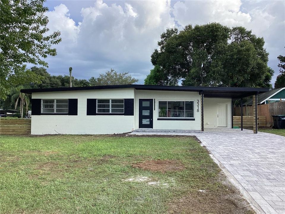 For Sale: $448,000 (3 beds, 2 baths, 1318 Square Feet)