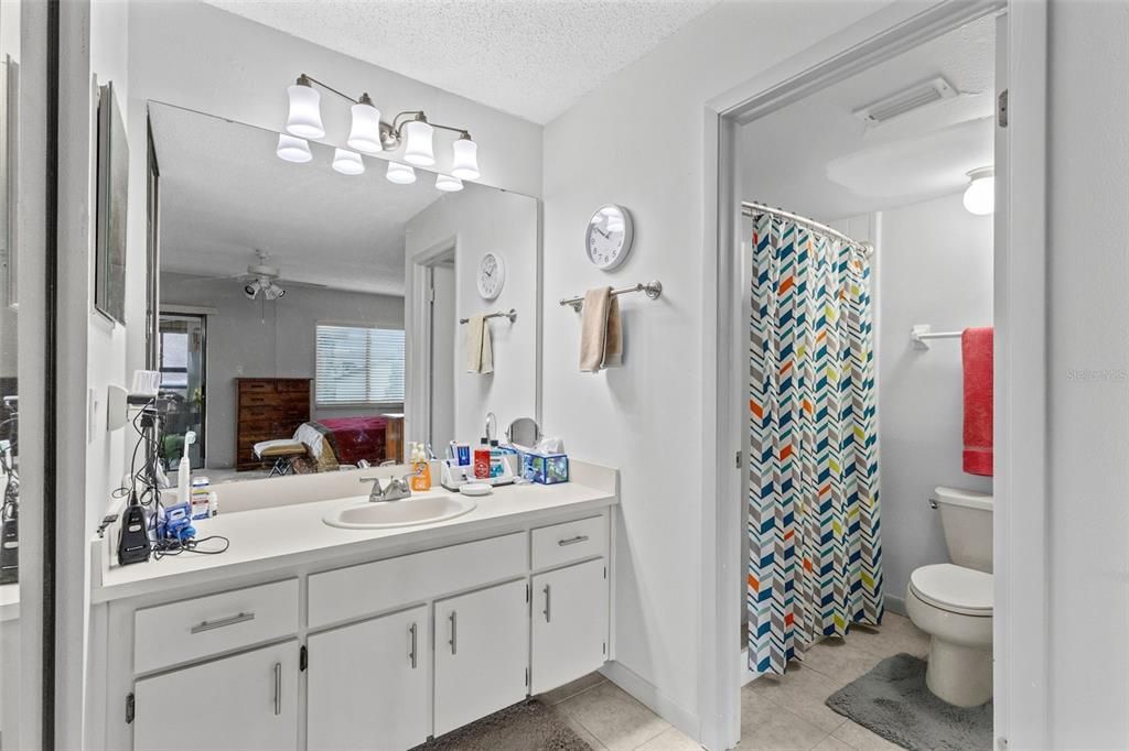 For Sale: $205,000 (3 beds, 2 baths, 1618 Square Feet)