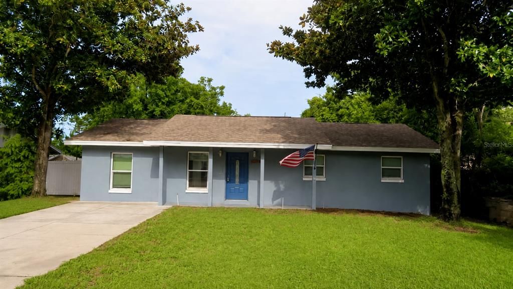 For Sale: $224,900 (4 beds, 2 baths, 1248 Square Feet)