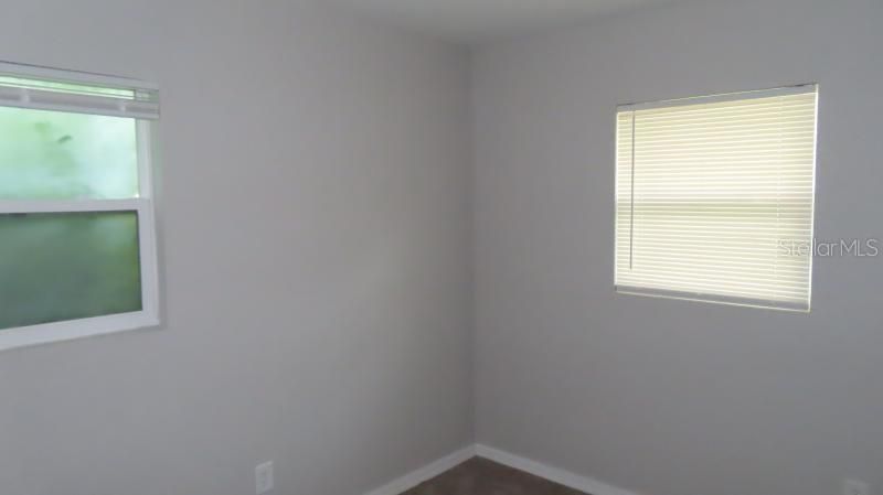 For Sale: $224,900 (4 beds, 2 baths, 1248 Square Feet)