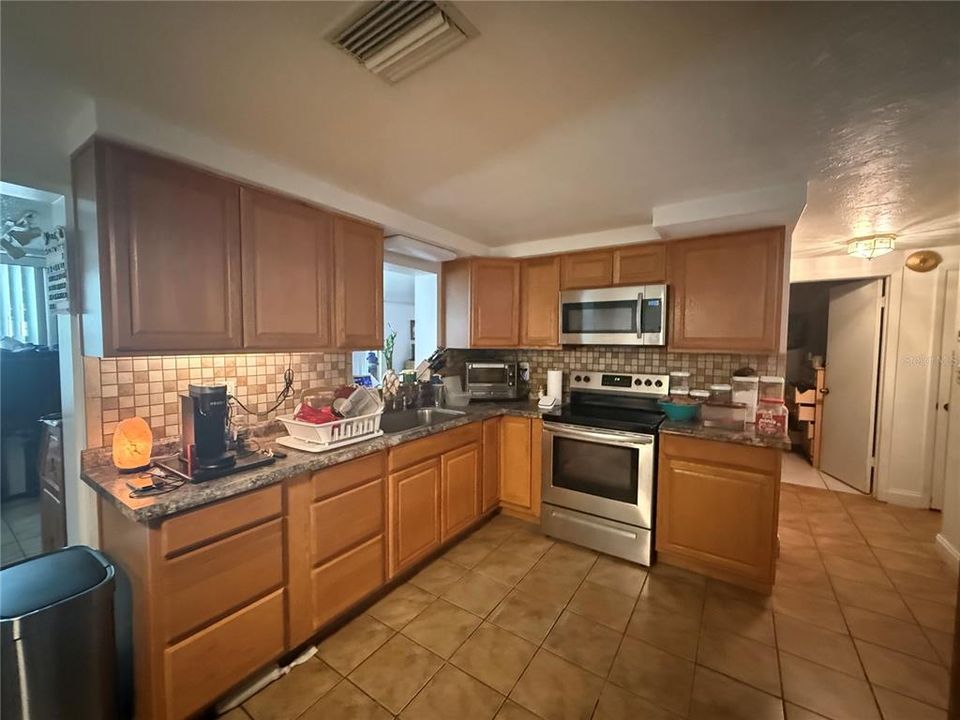 En Venta: $205,000 (2 camas, 1 baños, 968 Pies cuadrados)