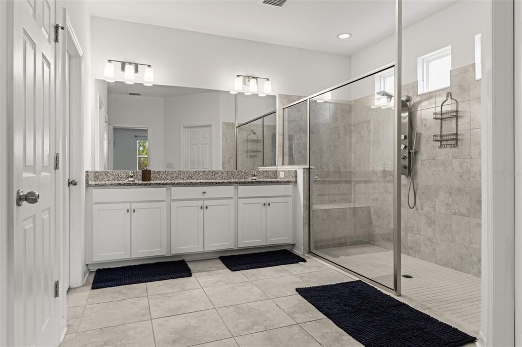 For Sale: $485,000 (4 beds, 2 baths, 2849 Square Feet)