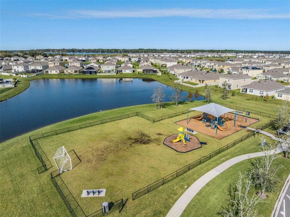 For Sale: $485,000 (4 beds, 2 baths, 2849 Square Feet)