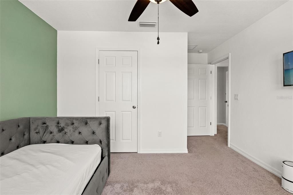 For Sale: $485,000 (4 beds, 2 baths, 2849 Square Feet)