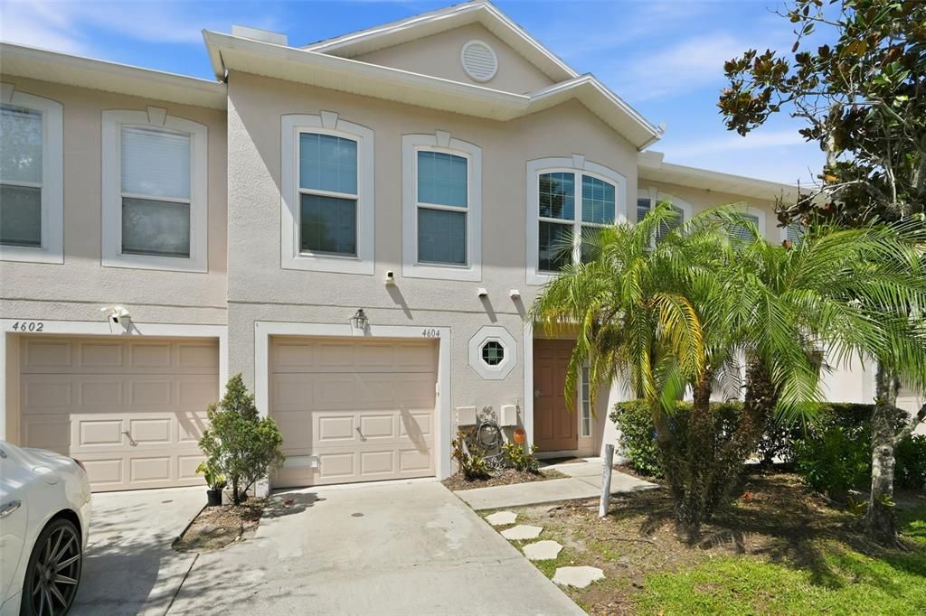 For Sale: $269,995 (3 beds, 2 baths, 1670 Square Feet)
