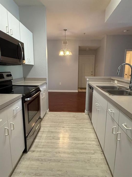 For Rent: $1,650 (2 beds, 2 baths, 1032 Square Feet)