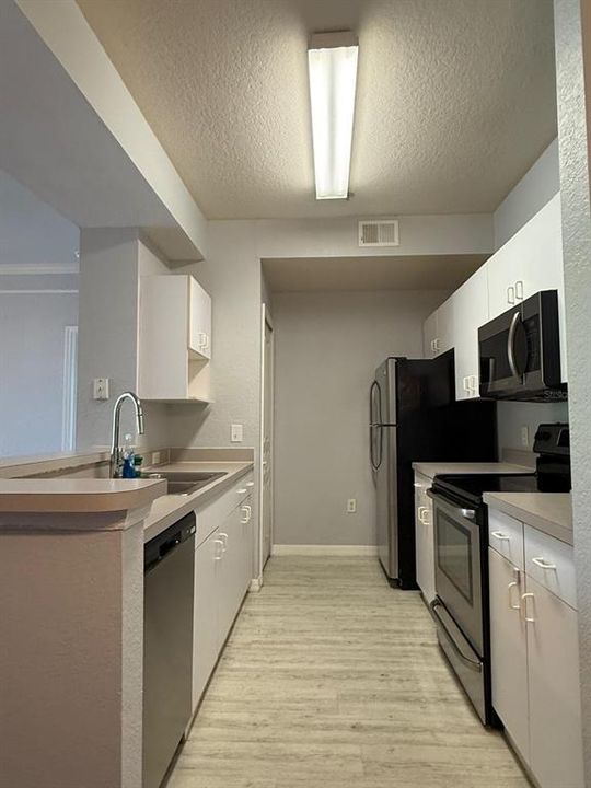 For Rent: $1,650 (2 beds, 2 baths, 1032 Square Feet)