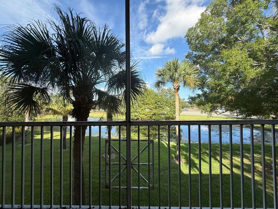 For Rent: $1,650 (2 beds, 2 baths, 1032 Square Feet)