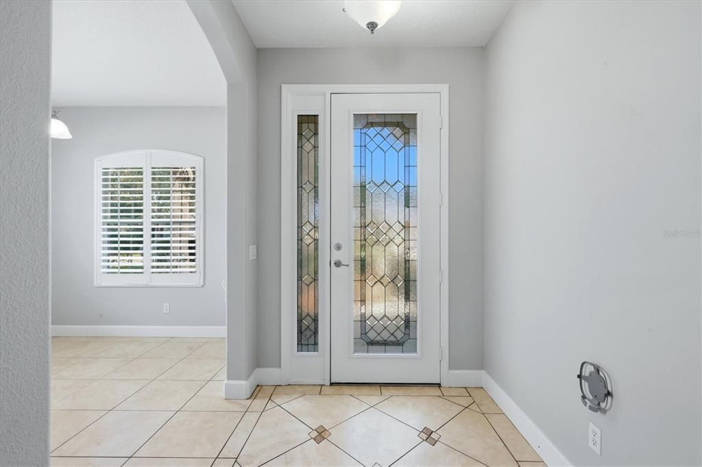 For Sale: $463,500 (3 beds, 2 baths, 1615 Square Feet)