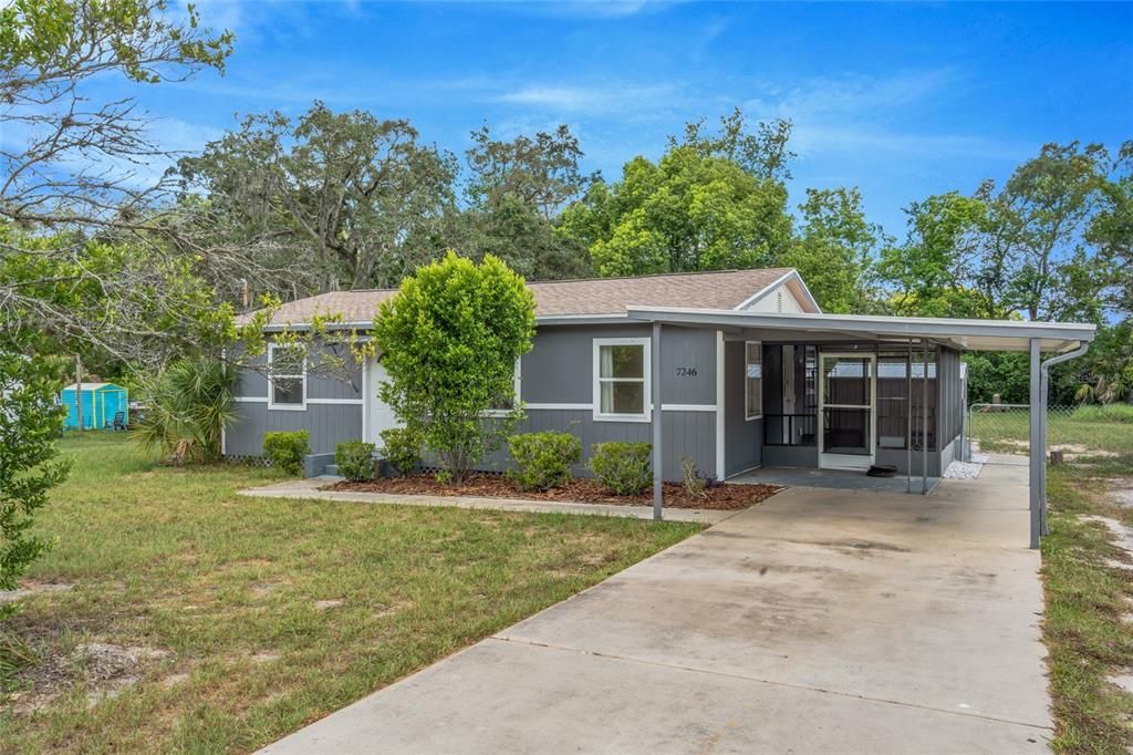 For Sale: $230,000 (2 beds, 2 baths, 1144 Square Feet)