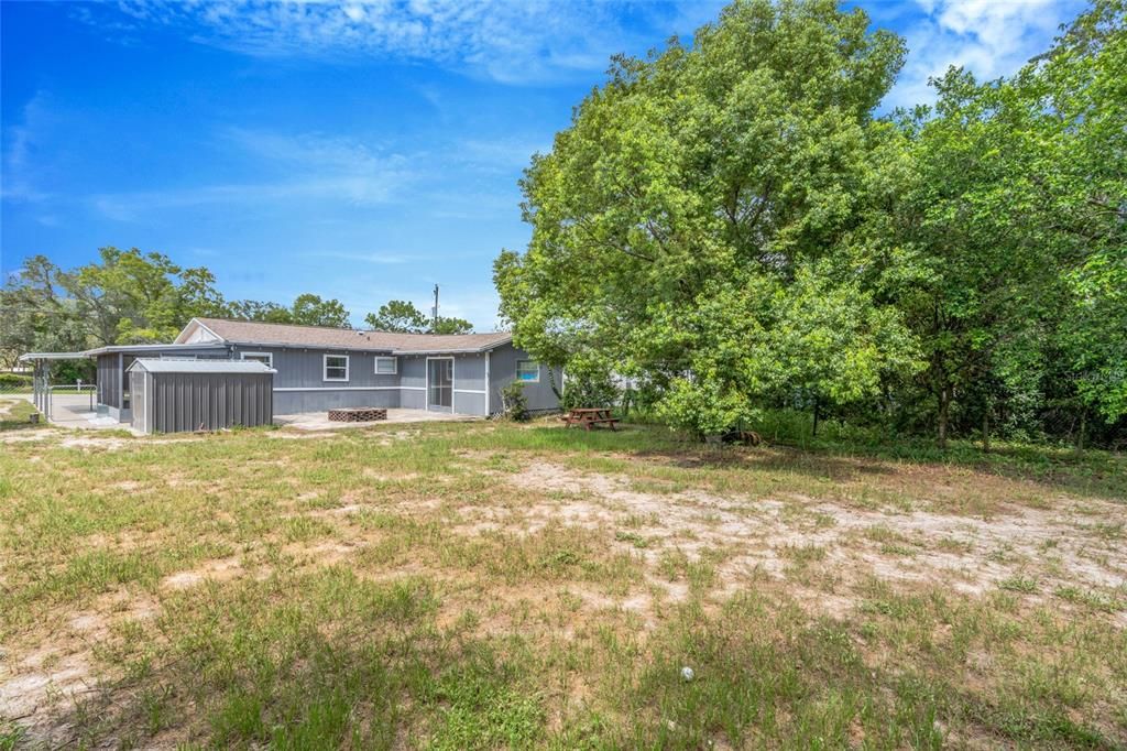 For Sale: $230,000 (2 beds, 2 baths, 1144 Square Feet)