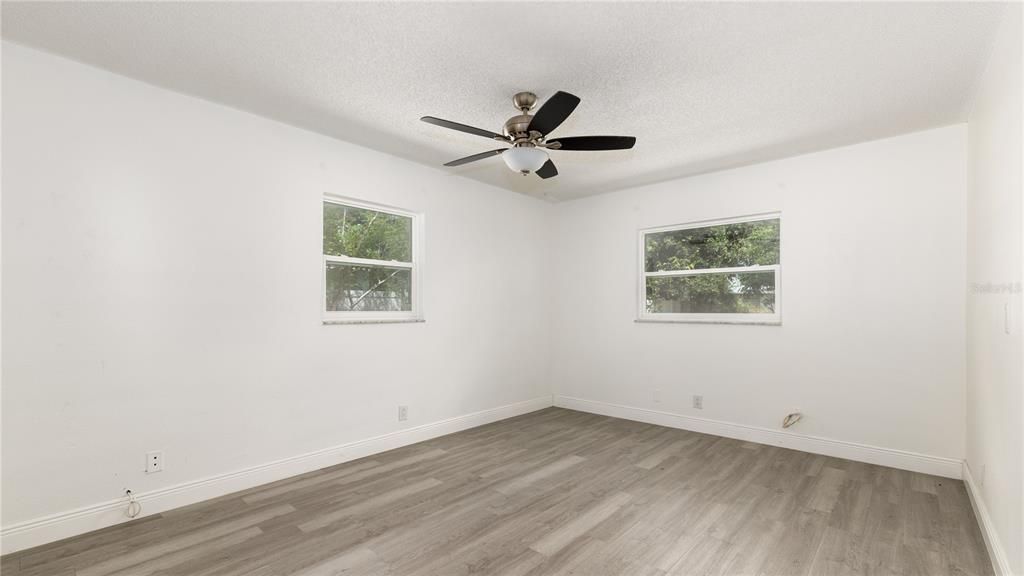 For Sale: $399,000 (4 beds, 3 baths, 1353 Square Feet)