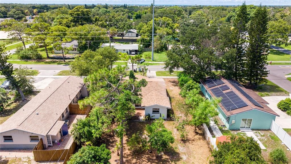 For Sale: $399,000 (4 beds, 3 baths, 1353 Square Feet)