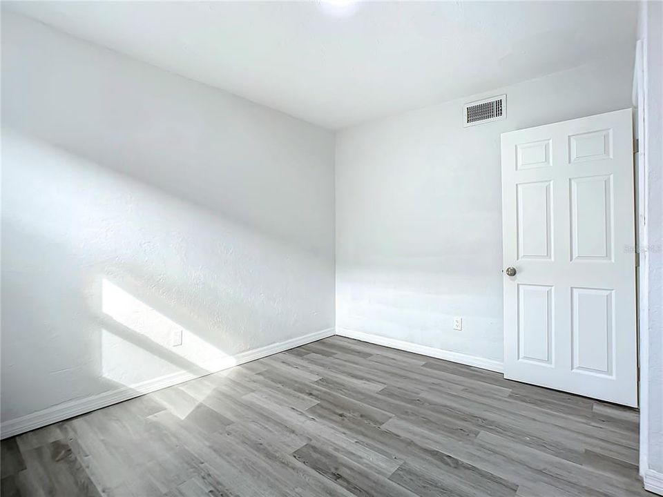 For Rent: $2,250 (4 beds, 2 baths, 1450 Square Feet)