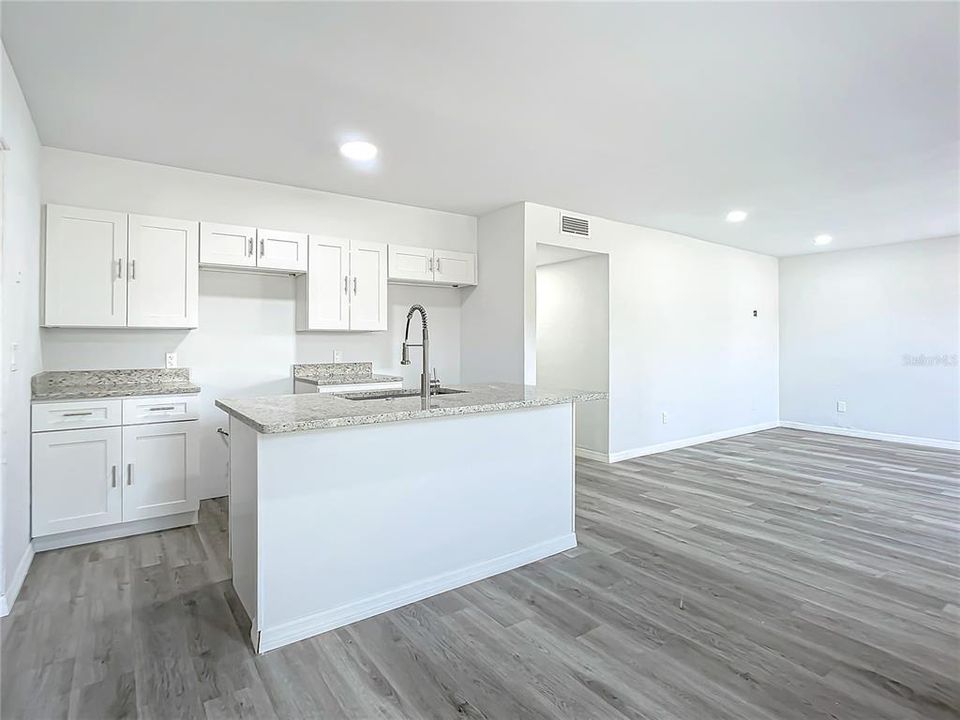 For Rent: $2,250 (4 beds, 2 baths, 1450 Square Feet)