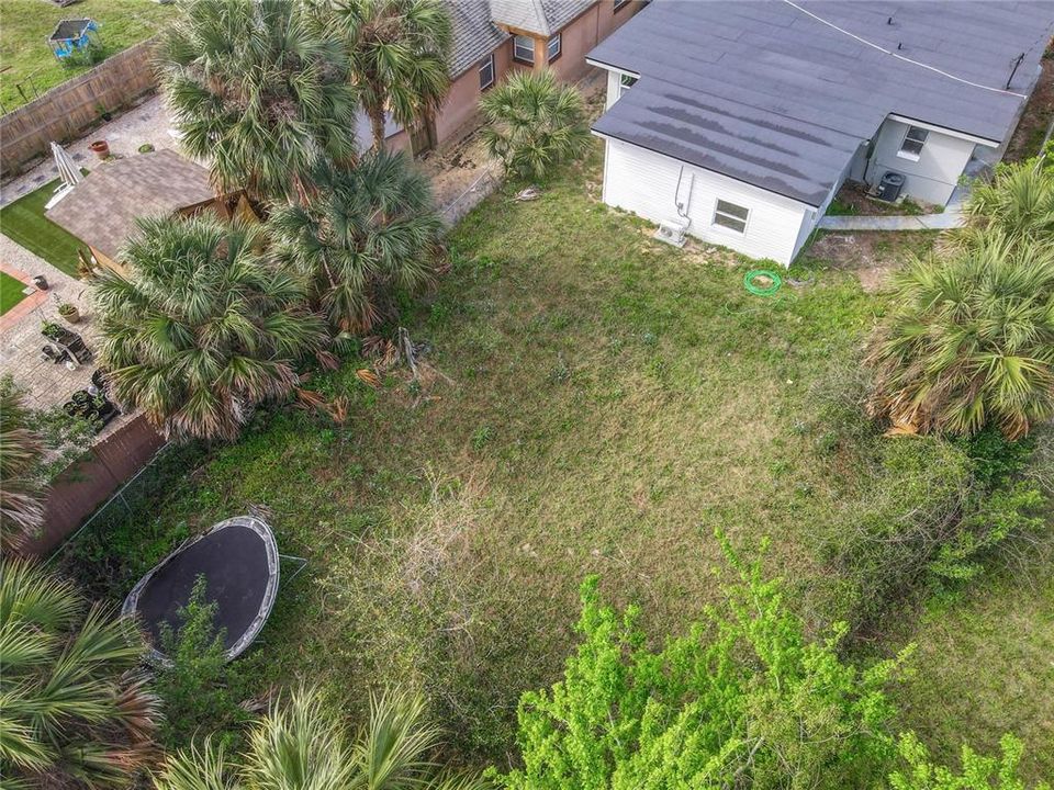 For Rent: $2,250 (4 beds, 2 baths, 1450 Square Feet)