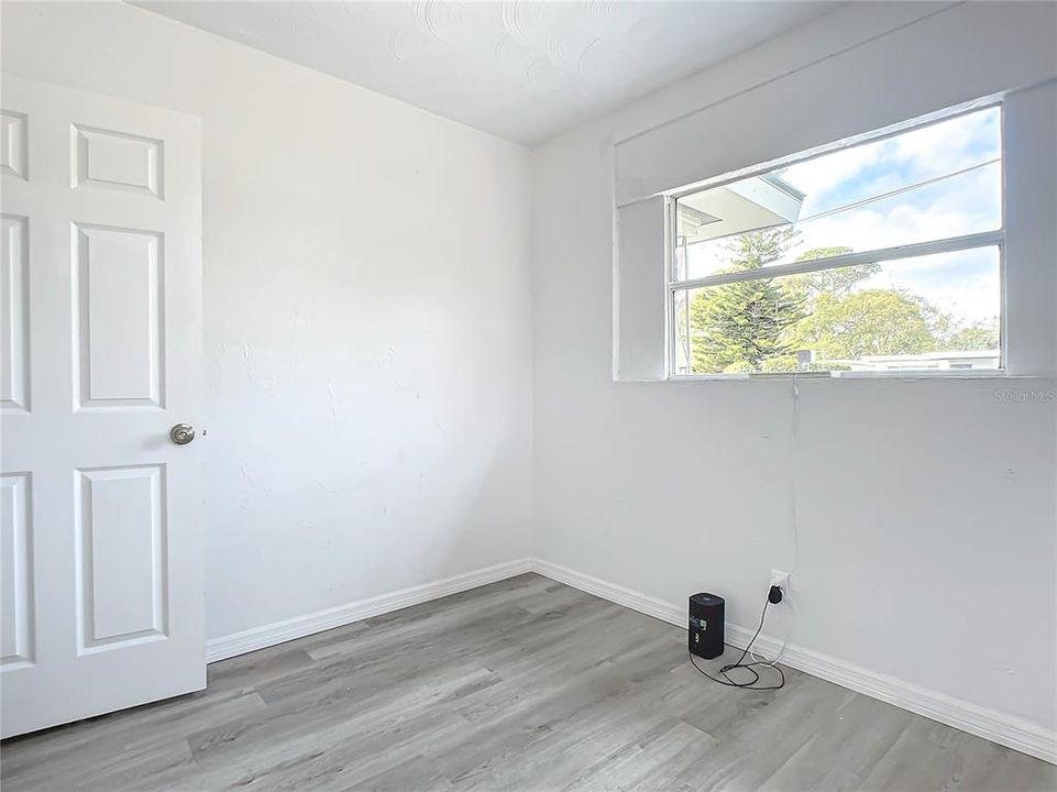For Rent: $2,250 (4 beds, 2 baths, 1450 Square Feet)