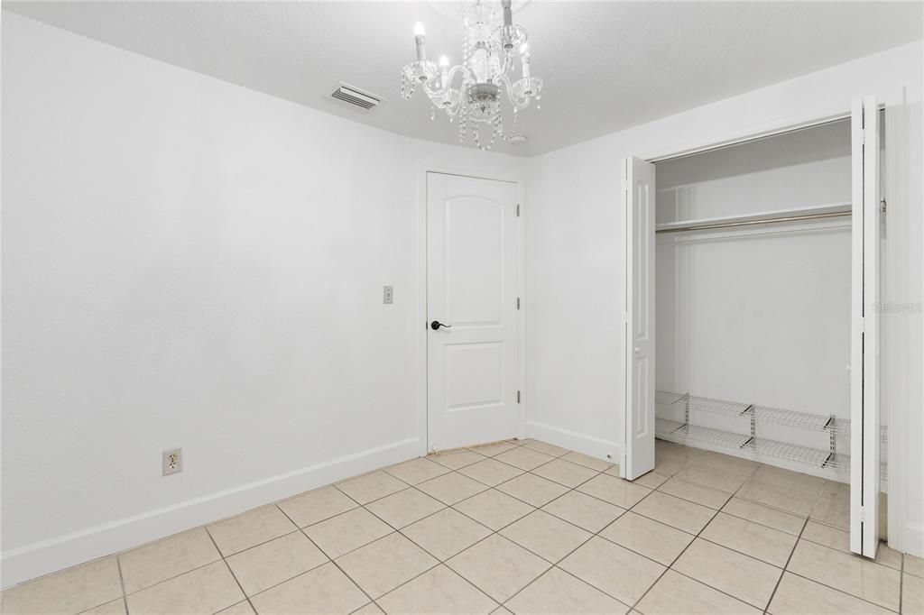 For Sale: $515,000 (4 beds, 2 baths, 1670 Square Feet)