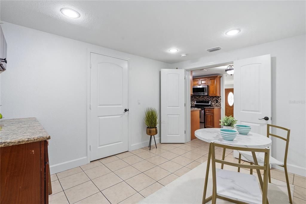 For Sale: $515,000 (4 beds, 2 baths, 1670 Square Feet)