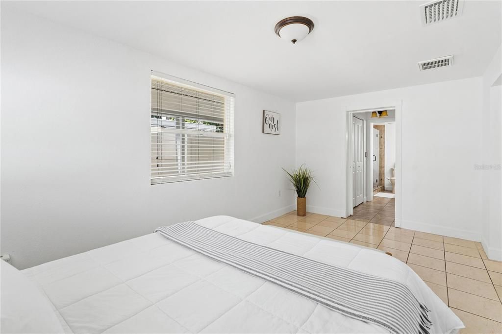 For Sale: $515,000 (4 beds, 2 baths, 1670 Square Feet)