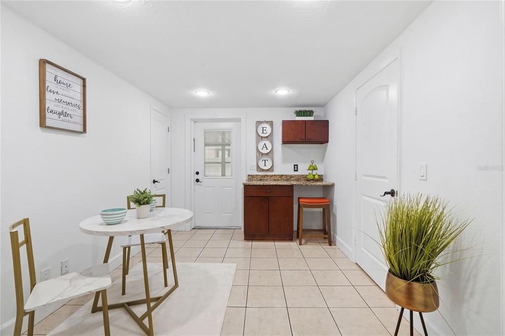 For Sale: $515,000 (4 beds, 2 baths, 1670 Square Feet)