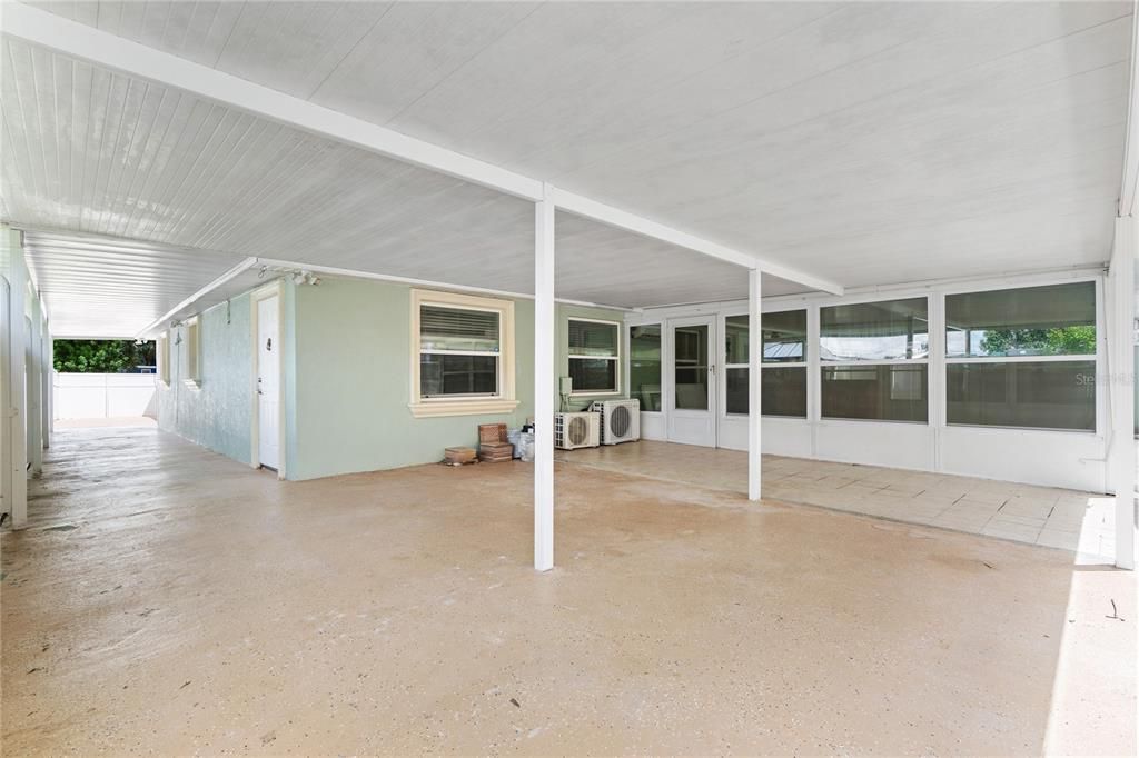 For Sale: $515,000 (4 beds, 2 baths, 1670 Square Feet)
