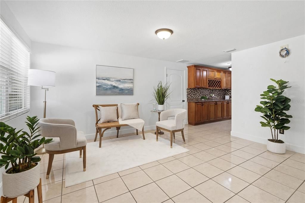 For Sale: $515,000 (4 beds, 2 baths, 1670 Square Feet)